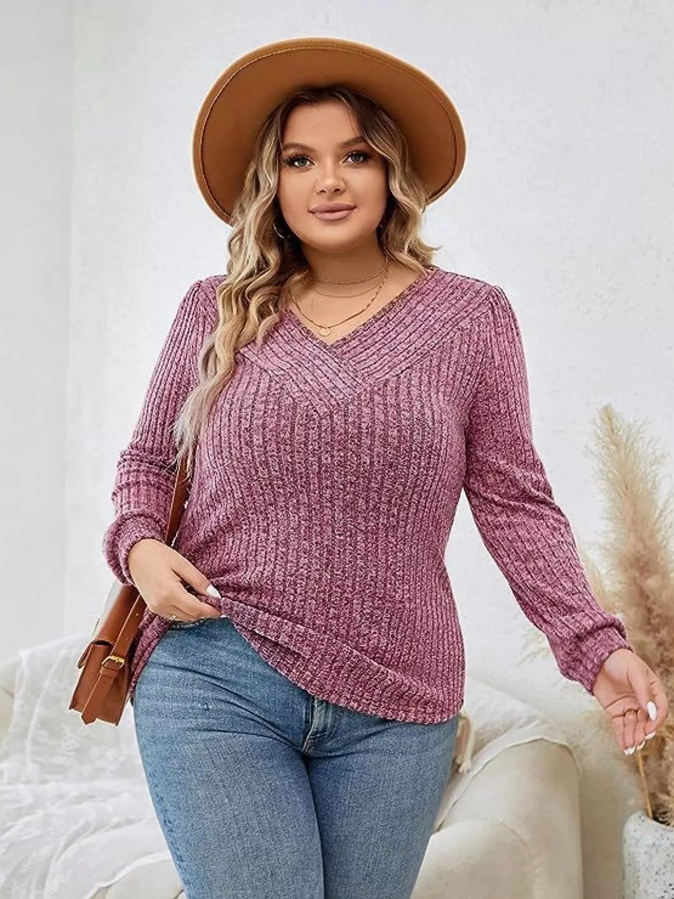 V - Neck Ribbed Long Sleeve Knit Top - L’atelier Sublime