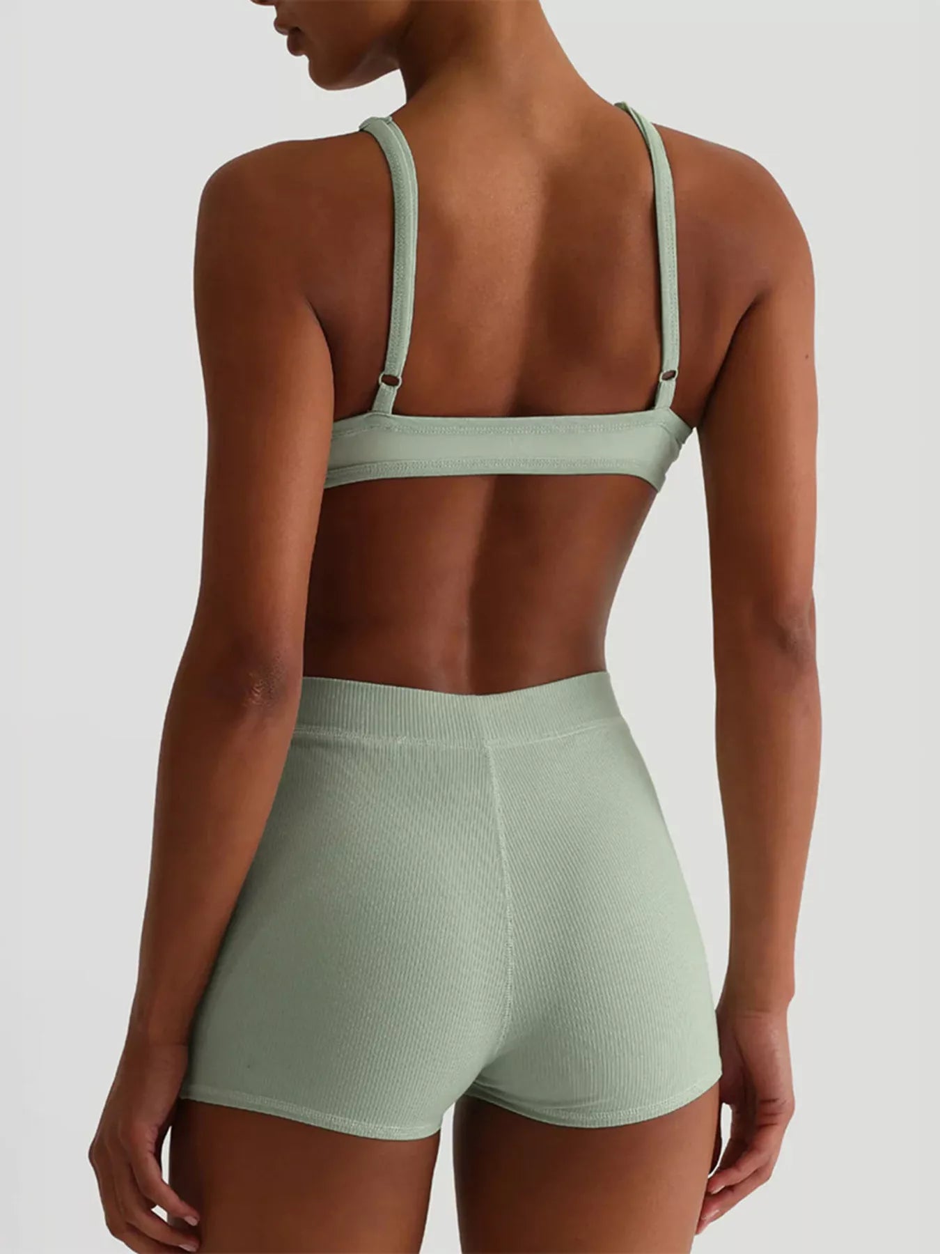 Seamless Bra and High Waist Shorts Active Set - L’atelier Sublime