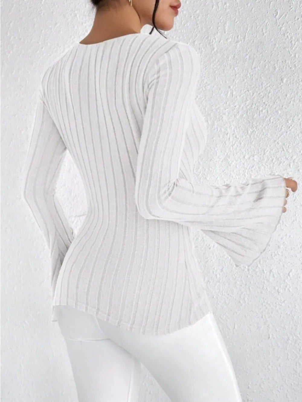 Ribbed Flare Sleeve Top - L’atelier Sublime